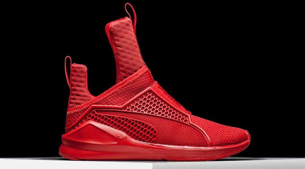 Fenty puma sneakers red deals