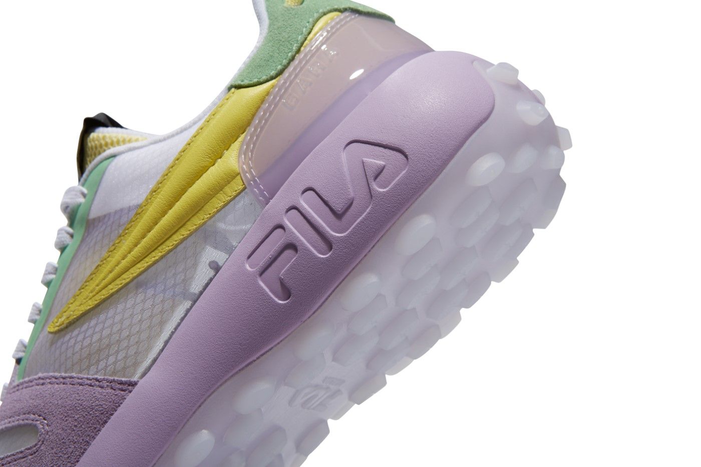 Le nuove fila online