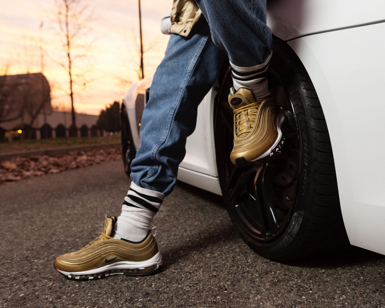 Shop nike air max 97 gold italy Online