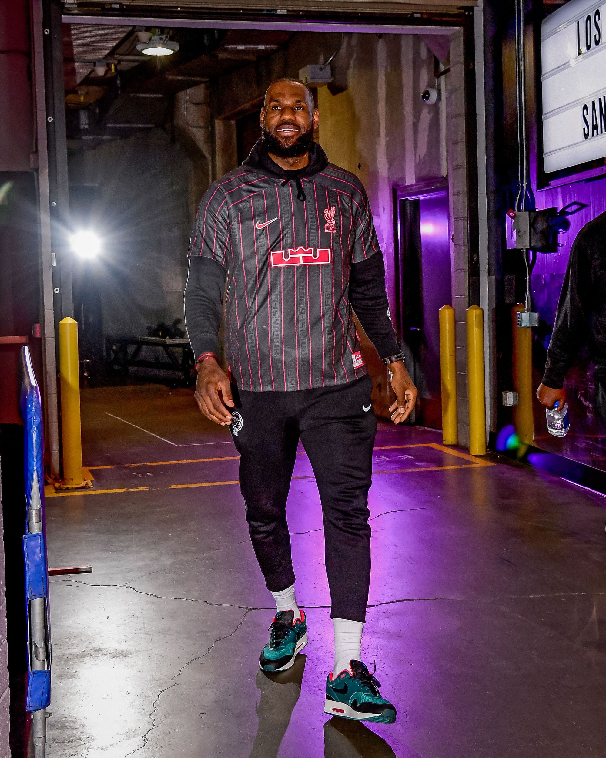 LeBron James obsession with his trousers hems