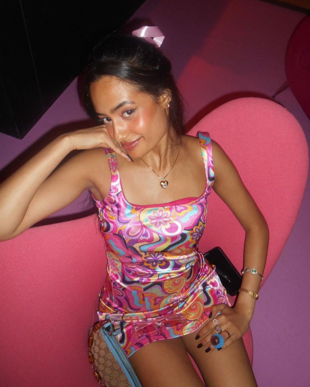 Tube girl who is she? All about the trend girl