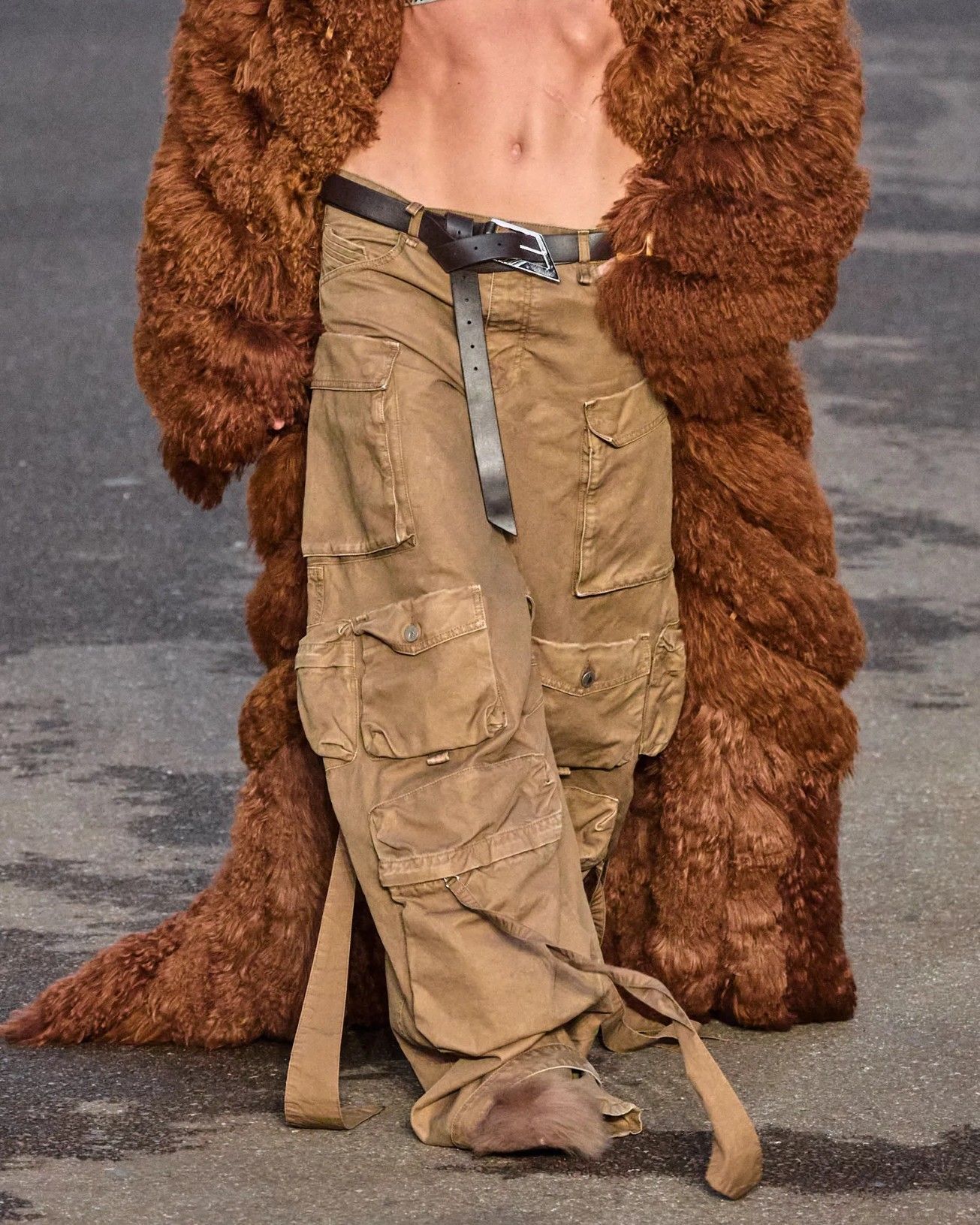 パンツ Luxury Fur Cargo Pants Supreme YohjiYamamoto FauxFur Cargo Pant - メルカリ