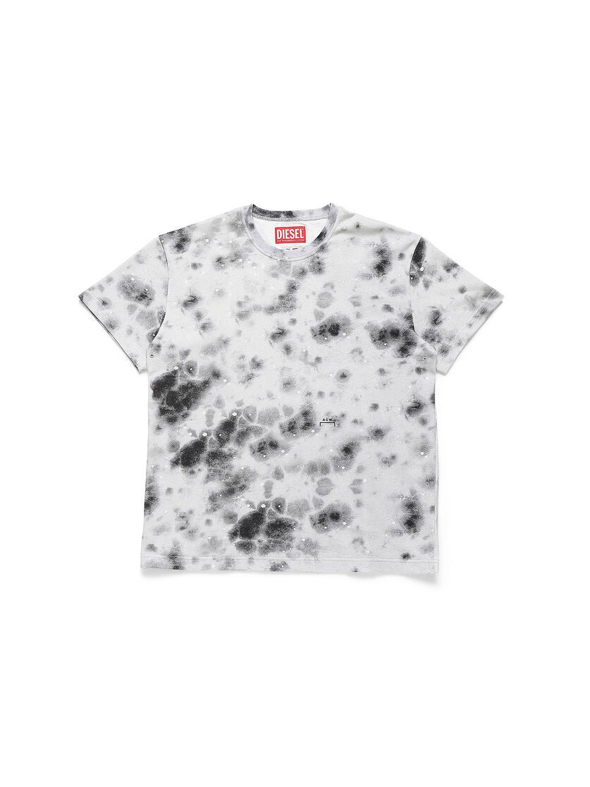 The official release of the A-COLD-WALL* x Diesel Red Tag