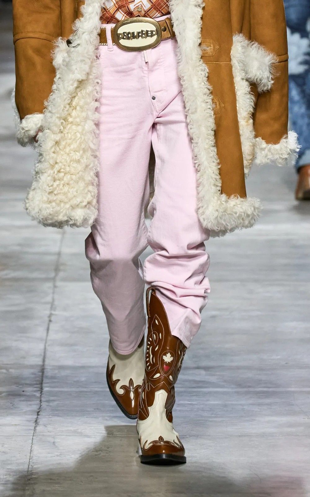 All the archive pieces from the last DSQUARED2 show can be found on Vinted