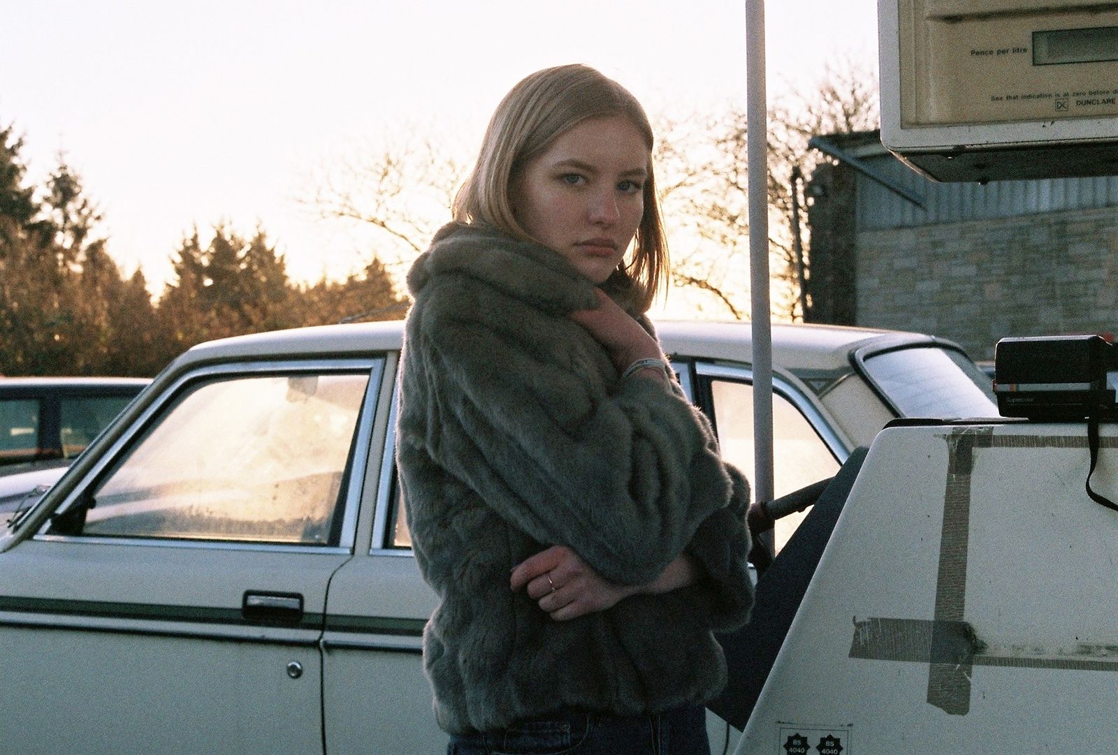 【希少品】She's not me / CHLOE SHEPPARD Bullying: Chloe Sheppard's secret note to her mum | news.com