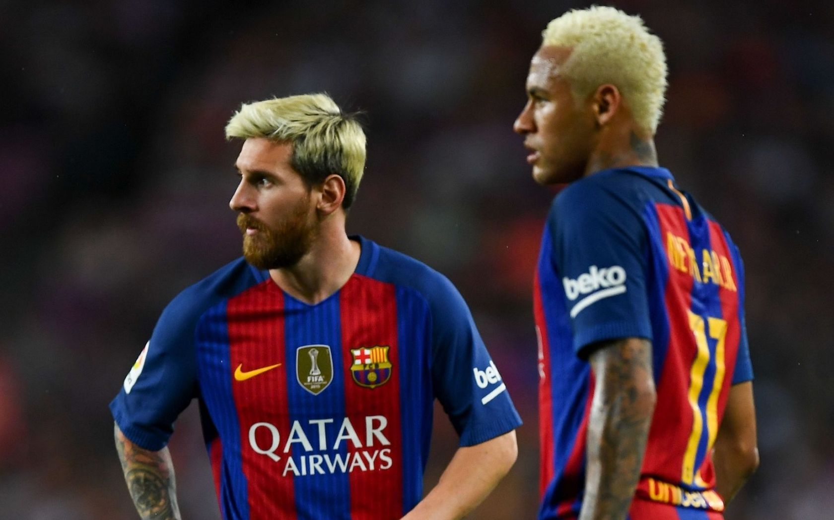 Blondes - The football players' platinum trend