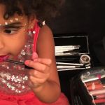 Blue Ivy potrebbe lanciare una sua linea di prodotti di bellezza Ora che non è più figlia unica sarà tempo per la piccola Carter di entrare nel mondo degli affari?