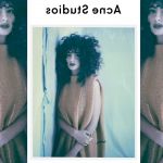 Paolo Roversi ha scattato la collezione SS17 di ACNE Studios Ritratti intimi di alcune giovani artisti