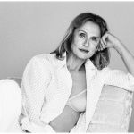 Underwear Women's SS17 Calvin Klein's campaign is directed by Sofia Coppola Calvin Klein or Nothing at All is a series of intimate and delicate videos that pay homage to female beauty