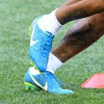 L'esordio delle Nike Mercurial firmate da Neymar Jr. Dopo tutti gli anni al fianco di CR7, lo Swoosh è pronto a lanciare una nuova generazione di signature shoes