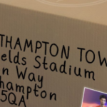 Il Manchester City ha trollato un club di League One su Twitter Il Northampton Town ha pubblicato le foto della terza maglia, uguale a quella dei Citizens della scorsa stagione