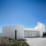 Sunday Escape - Elliptic House In the south of Portugal