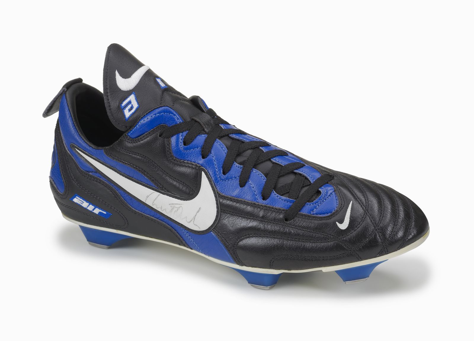 NIKE サッカースパイク ACC HYPERVENOM NIKE ナイキ ハイパーヴェノム ファントム AG ACC(蛍光オレンジ