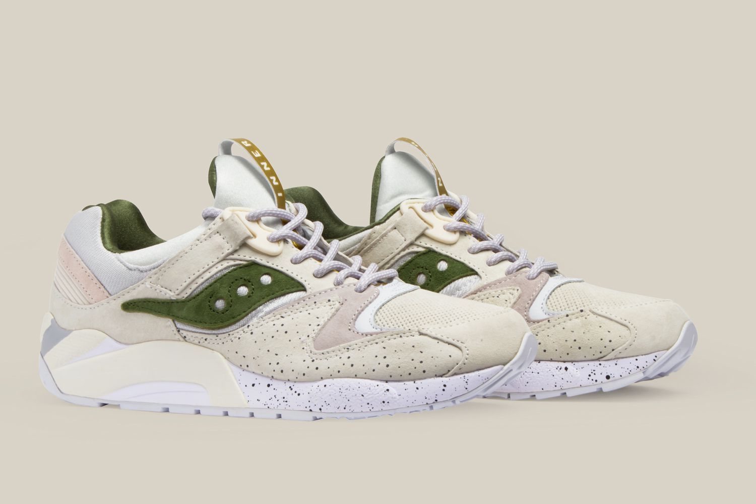 Antonioli.INNER x Saucony Grid 9000 Milano - nss magazine