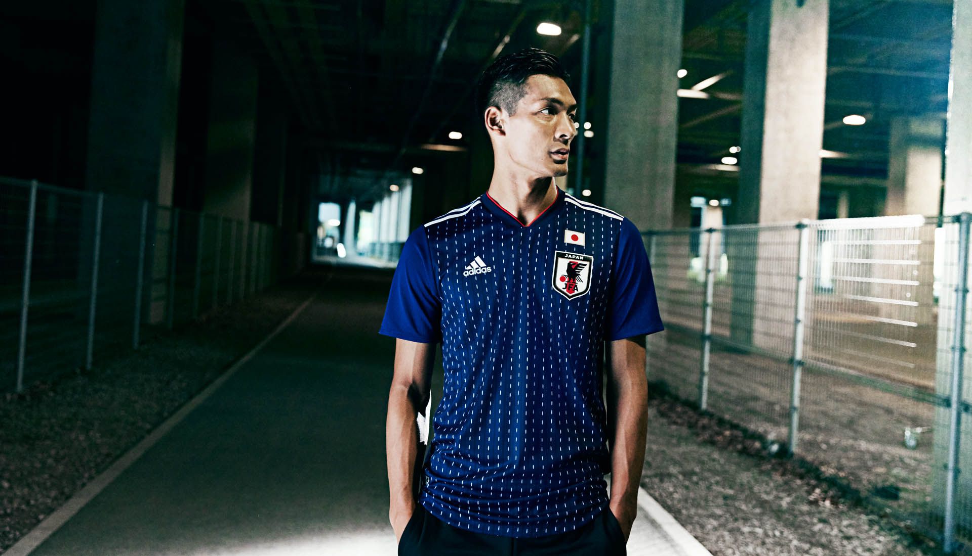 Donación explosión Perfecto adidas released Japan's World Cup kit