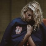 La giacca di Tens Club dedicata a Eric Cantona La nuova collezione del collettivo newyorkese si ispira alla sportsmanship di King Eric