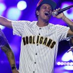 American Music Awards 2017: winners and best performance Bruno Mars is the protagonist of the show