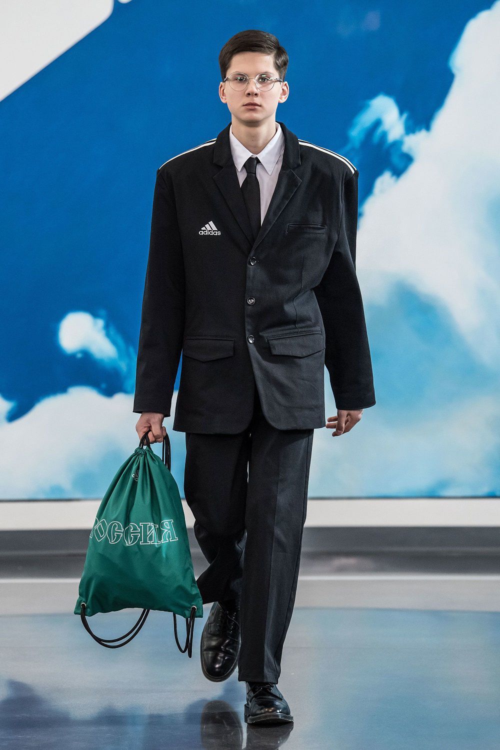 スーツ goffa gosha rubchinskiy setup suits Gosha Rubchinskiy FW18: glacial post-Soviet sportswear - nss