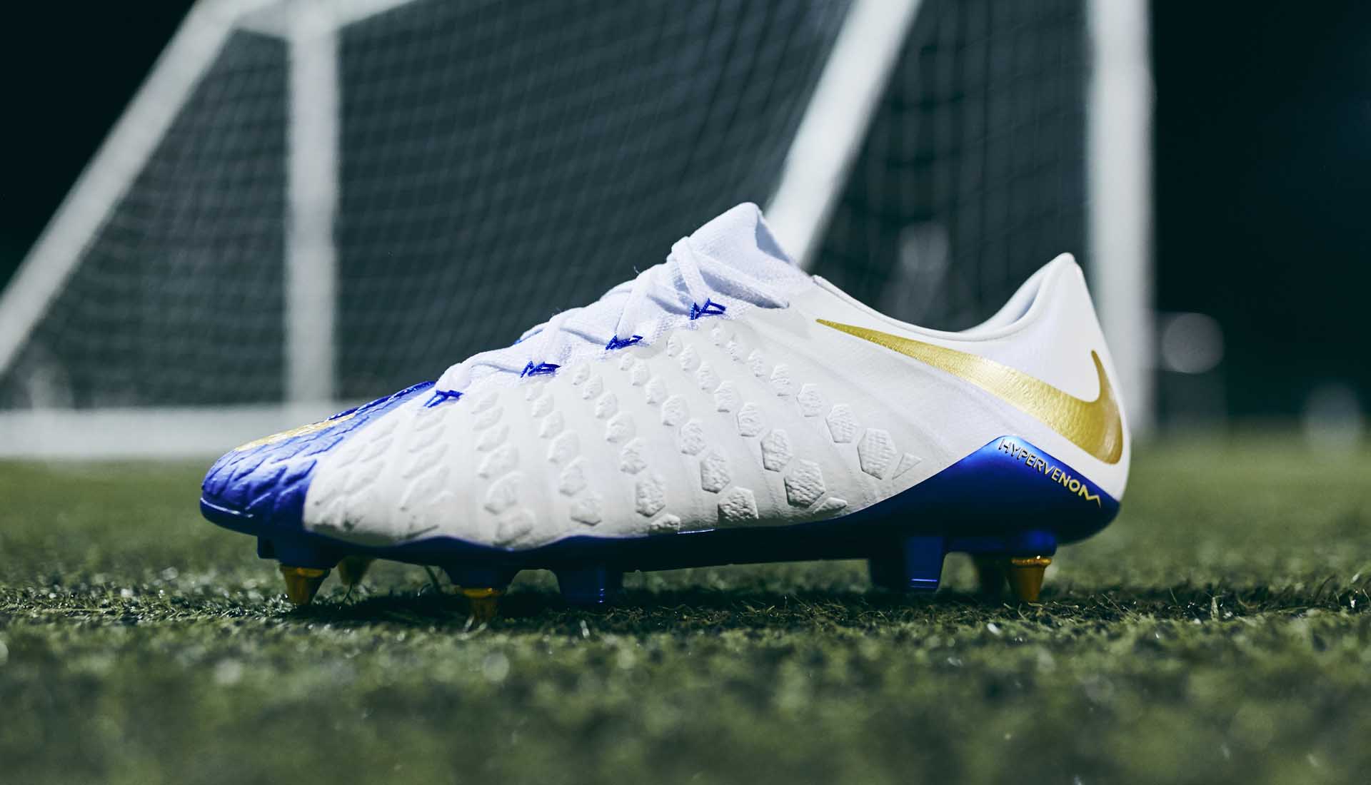 シューズ NIKE HYPERVENOM PHANTOM 3 ''HARRY KANE\" PHOTOS: The Brand New Nike Hypervenom 3 HK Boots Harry Kane