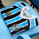 Tutta la creatività di Umbro Nelle nuove magliette di Grêmio e Cruzeiro