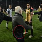 Pistole a Salonicco Cosa è successo ieri sera tra PAOK e AEK, la partita che ha causato la sospensione del campionato greco