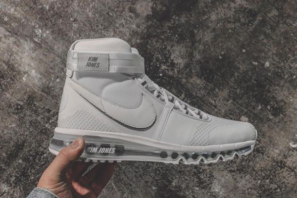 Here the new Nike of Kim Jones - nss magazine