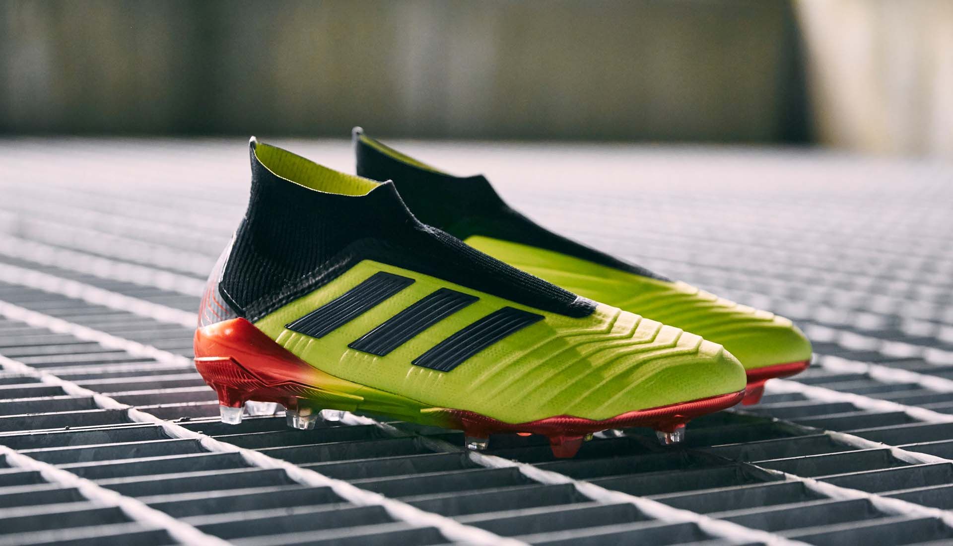 adidas プレデター　2018ロシアW杯モデル 2018W杯】 アディダス プレデター18+ FG/AG & テルスターミチター 登場