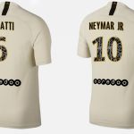 Il PSG userà un font speciale ispirato alle vie di Parigi Solamente per quanto riguarda la maglia away, i numeri avranno un design particolare