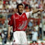 Lettera d'amore alla maglia del Perugia 5 maglie per raccontare tutta la storia del Grifo da Gattuso e Materazzi fino all'Intertoto