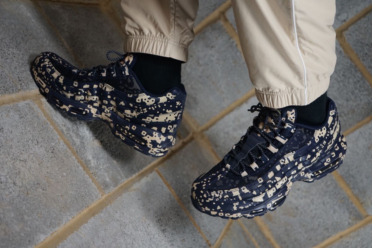 CAV EMPT スニーカーUS9 Official Look Cav Empt x Nike Air Max DN8 Collaboration