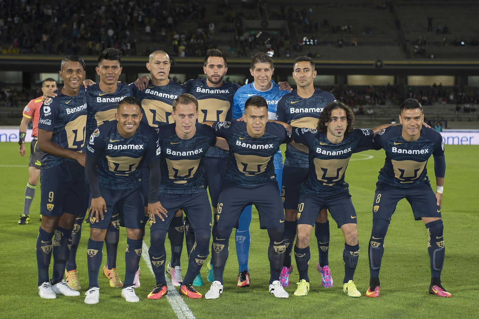 Love letters to Pumas' jersey