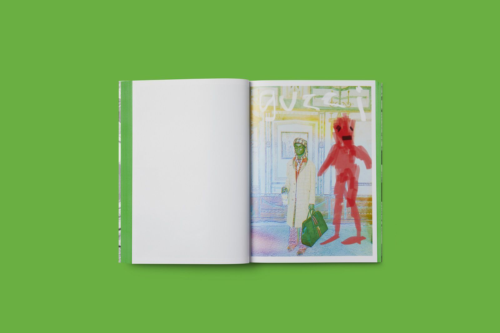 Gucci 限定1000部発行 2019年 Harmony Korine 写真集 Art by Harmony Korine is interspersed throughout the limited