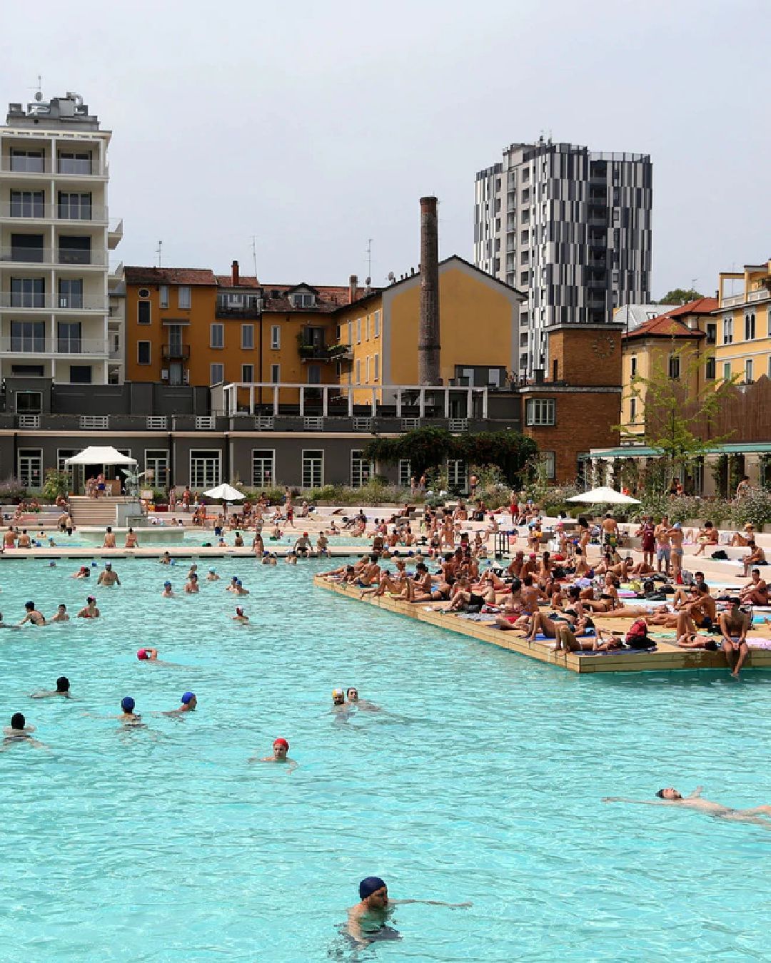 Le migliori piscine di Milano Come affrontare il caldo di questi giorni