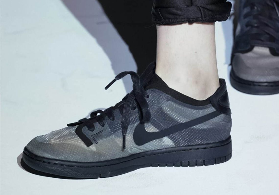 A first look at the Nike Dunk Low x COMME des GARÇONS - nss