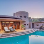 Would you like to buy Frank Lloyd Wright's Circular Sun House? The final house designed by the archistar is going up for auction