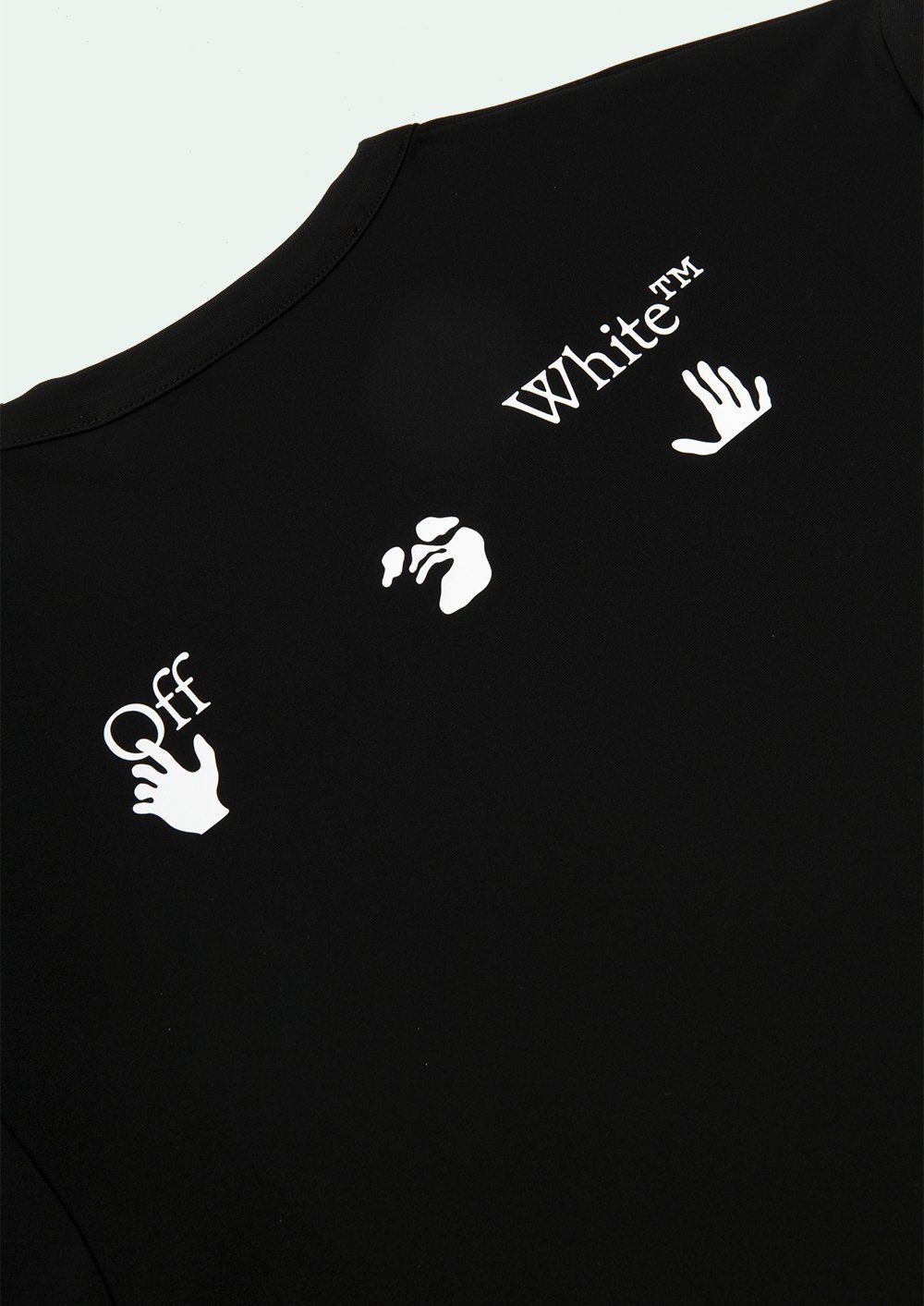 【Off White】ロゴ入り Tシャツ Off-White unveils the NEW LOGO T-SHIRT - nss magazine
