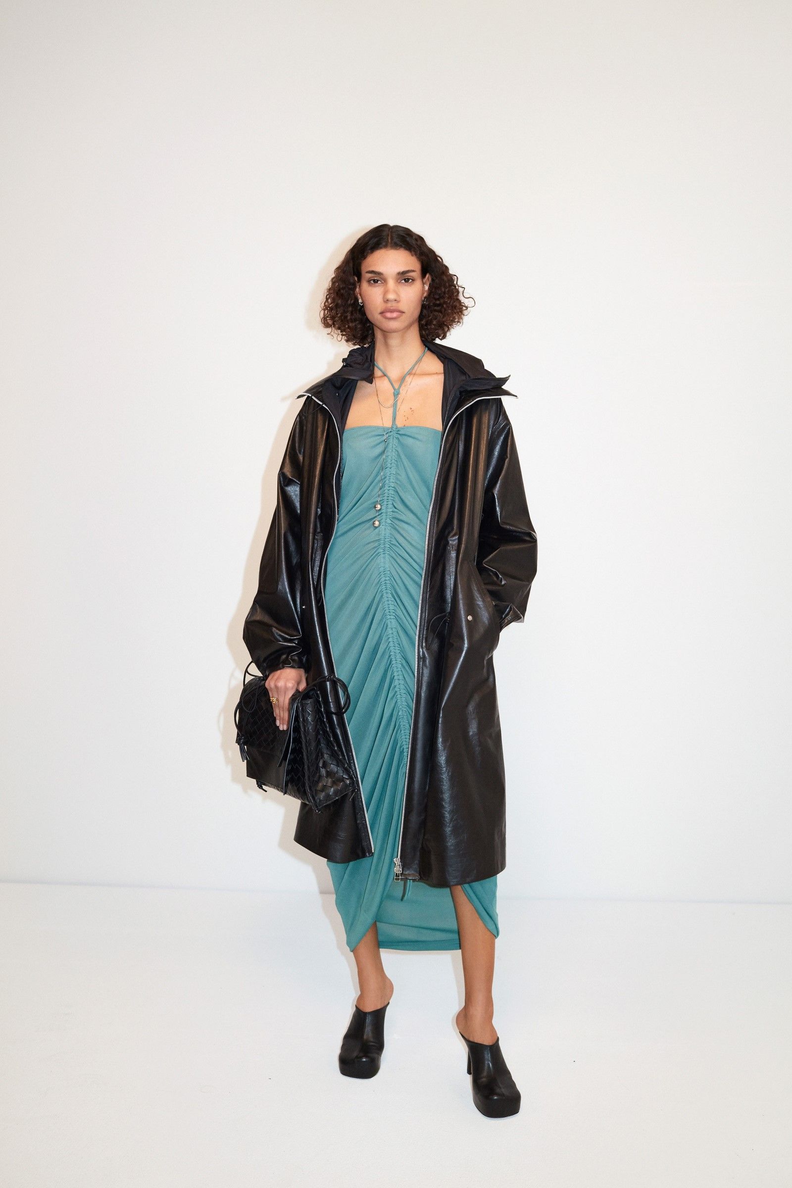 Bottega Veneta's Pre-Fall 2020 collection - nss magazine