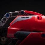 LEGO unveils the new Ducati Panigale V4 R set