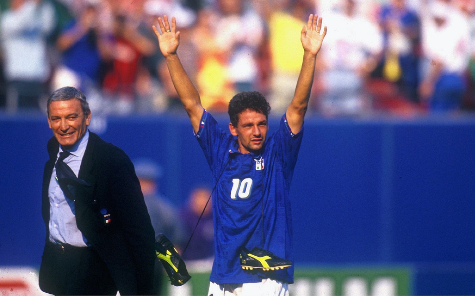 90s Football on X: Roberto Baggio signs for Inter Milan, 1998
