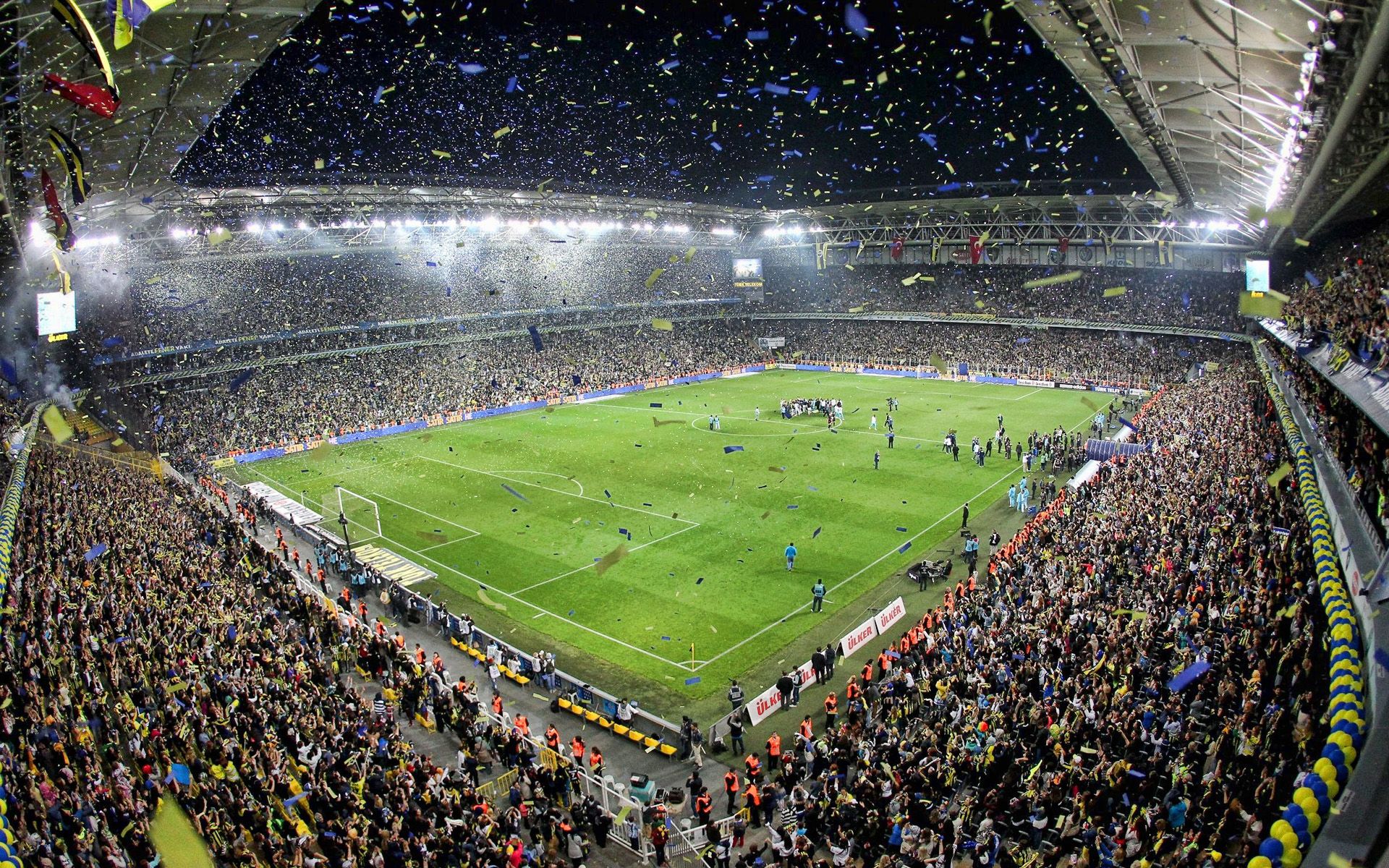 17. Stadio Sukru Saracoglu, Istanbul - Fenerbahce