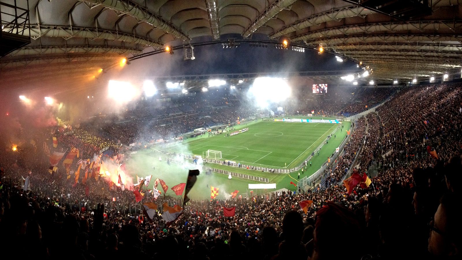 23. Stadio Olimpico, Roma - Roma e Lazio