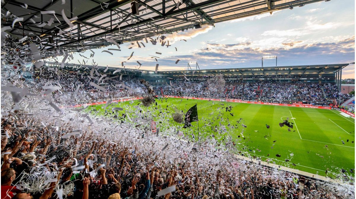 30. Millerntorn Stadion, Amburgo - FC St. Pauli