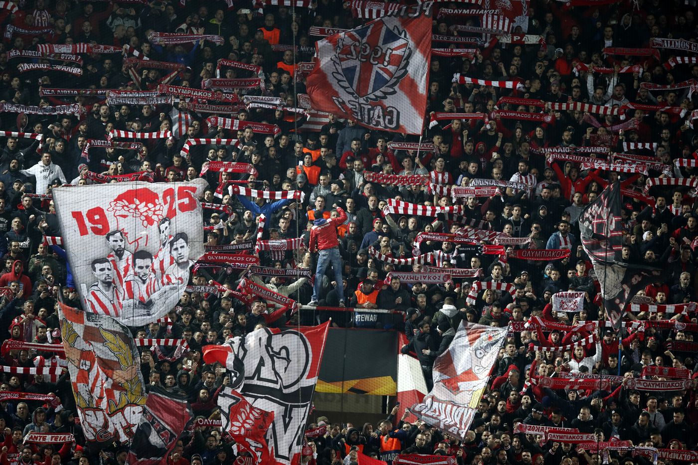 8. Stadio Georgios Karaiskakis, Pireo - Olympiakos