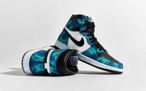 nike-tie-dye-1_v1.jpg