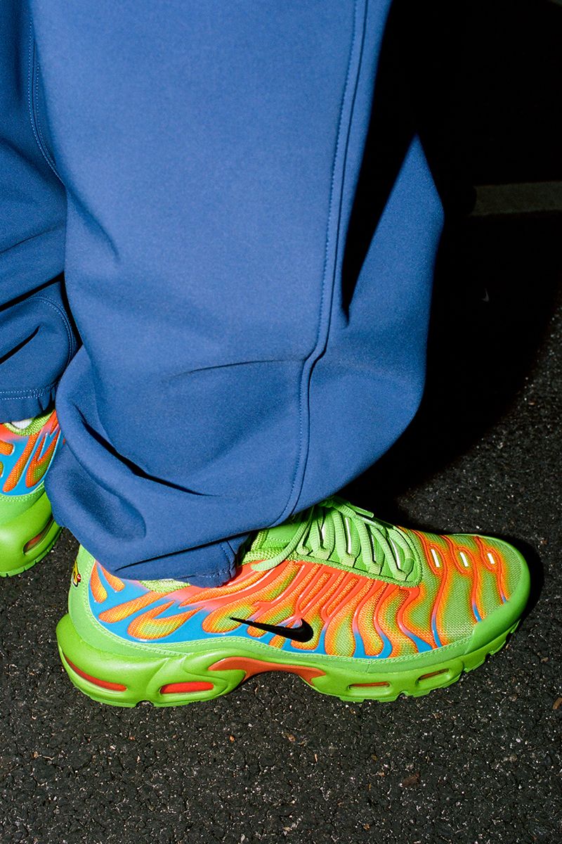 La sneaker delle sottoculture: la storia della Nike Air Max Plus 'Tn' La silhouette simbolo dei chavs protagonista dell'ultima collabo di Supreme | Image 285493