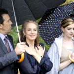 Anne Hathaway's best outfits on set From the glamorous looks in The Devil Wears Prada to the cozy street style in Love and Other Drugs | Image 294891