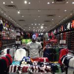 C'è stato un calo miliardario nel merchandising sportivo italiano Il 2020 ha registrato una perdita del 18%, e potrebbe non essere finita