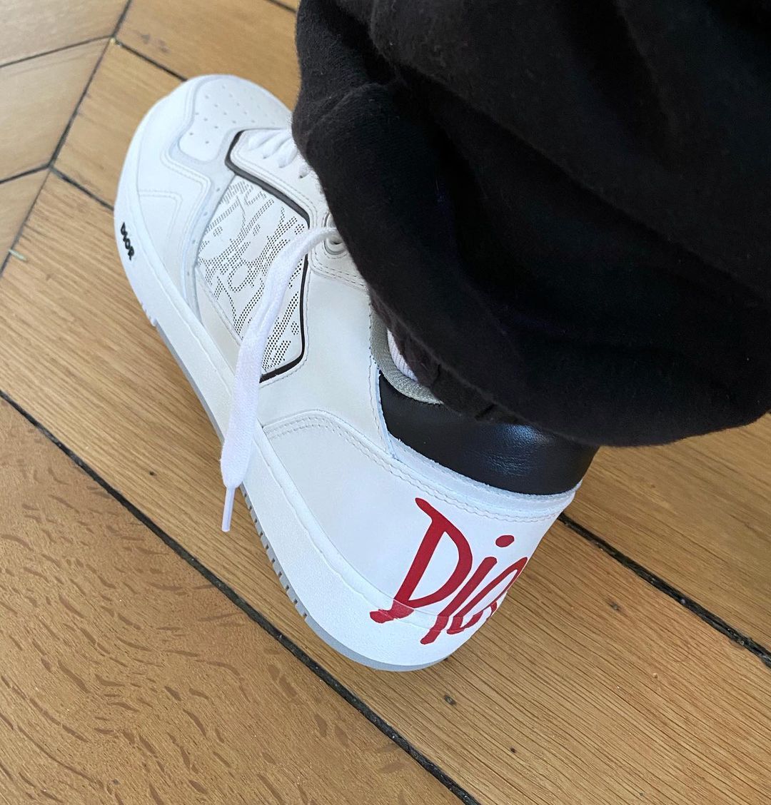 （美品）DIOR b27 スニーカー　stussyコラボ　42 Shawn Stussy x Dior B27: Official Images & Where to Buy Here