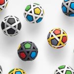 Il pallone a incastro progettato da nendo Con parti assemblabili, ma che funziona come una palla normale