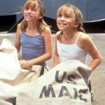 5 style essentials of the Olsen twins The looks of Ashley and Mary-Kate that influenced our style from the late 90s till today | Image 323448